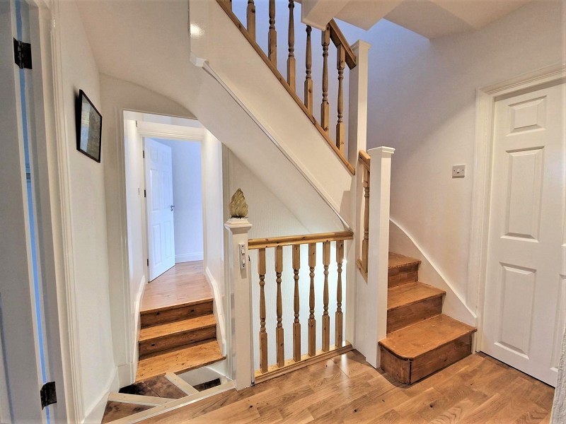 Fairlop Road, Barkingside IG6 2EN