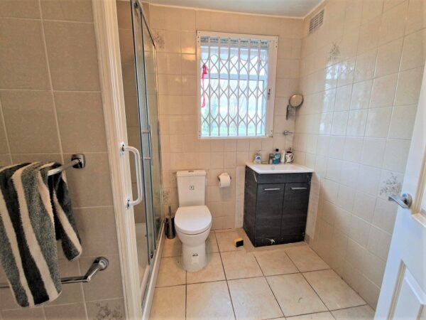 Fairlop Road, Barkingside IG6 2EN
