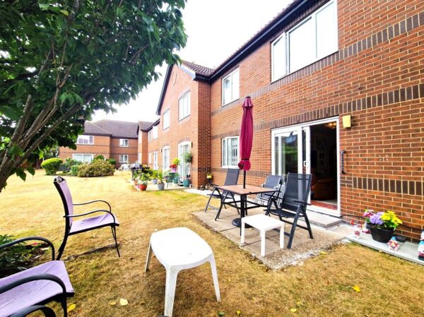 Rosewood Court, Chadwell Heath Lane , Romford RM6 4YJ