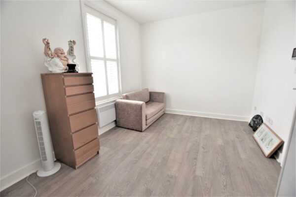 Aldersbrook Road, Wanstead E12 5HH