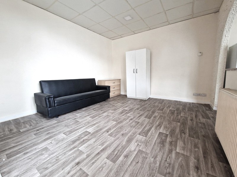Cranbrook Road, Ilford IG1 4UG