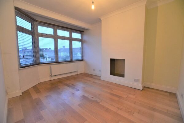 Trelawney Road, Hainault. IG6 2NH