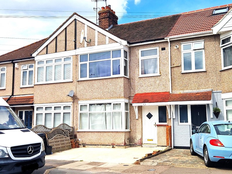 Sandringham Gardens, Barkingside IG6 1NT