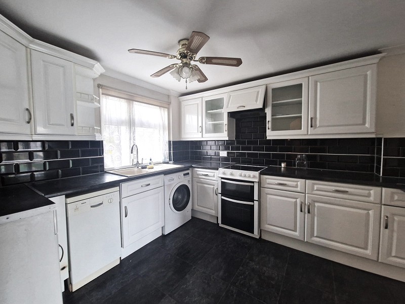Mayflower Close, South Ockendon, Essex. RM15 6HZ