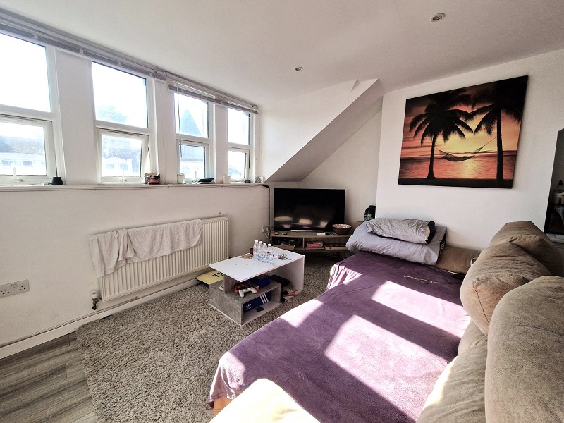 George Lane, South Woodford E18 1AN