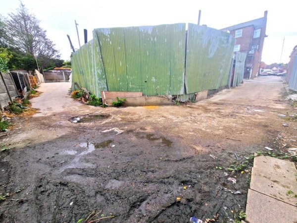 Clayhall Avenue, Ilford IG5 0NY