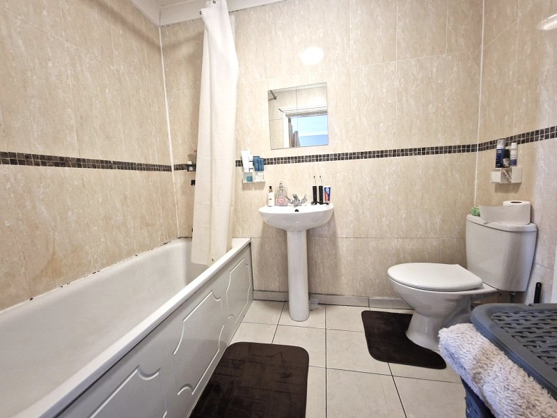 High Street, Barkingside IG6 2AR