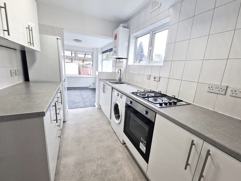 St. Johns Road, Chingford E4 9TB