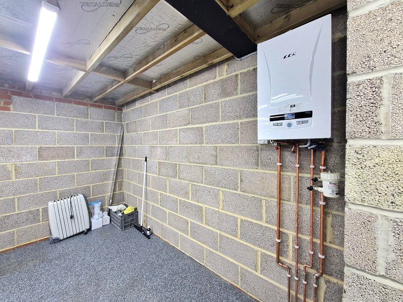 Beehive Lane, Redbridge IG4 5DX