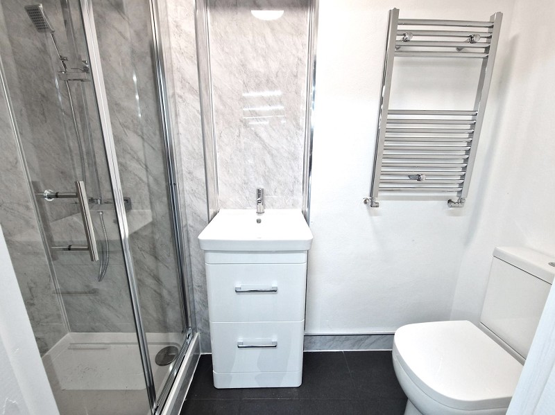 Beehive Lane, Redbridge IG4 5DX