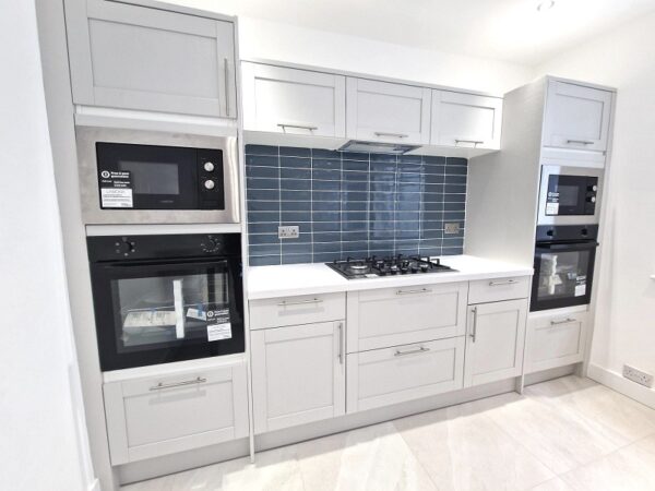 Ewellhurst Road, Clayhall IG5 0PD