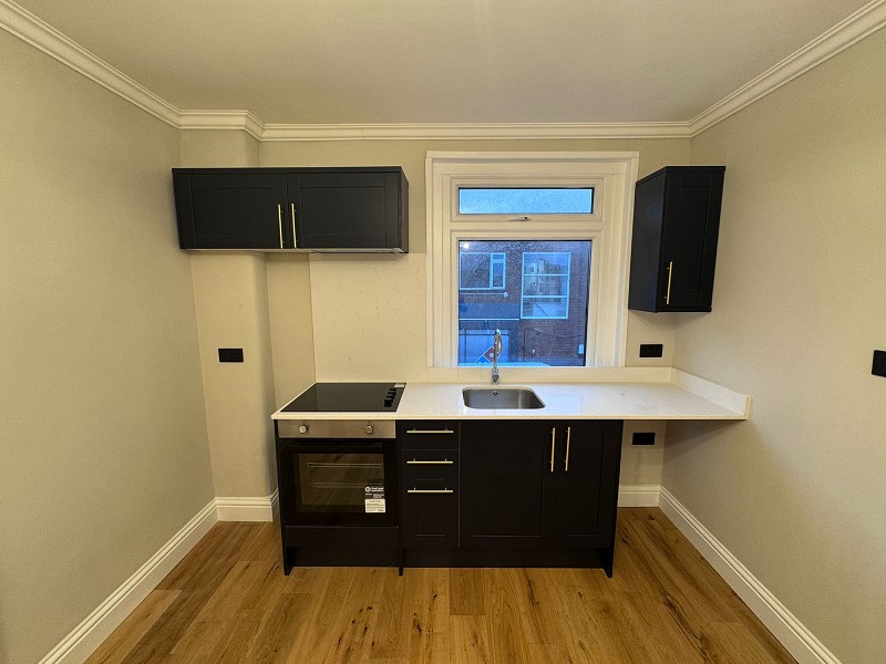 Old Church Road, Chingford E4 6ST