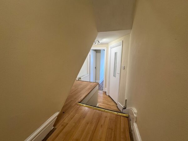 Lea Bridge Road, London, Greater London. E10 7DY