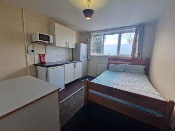 Tiptree Crescent, Clayhall IG5 0ST