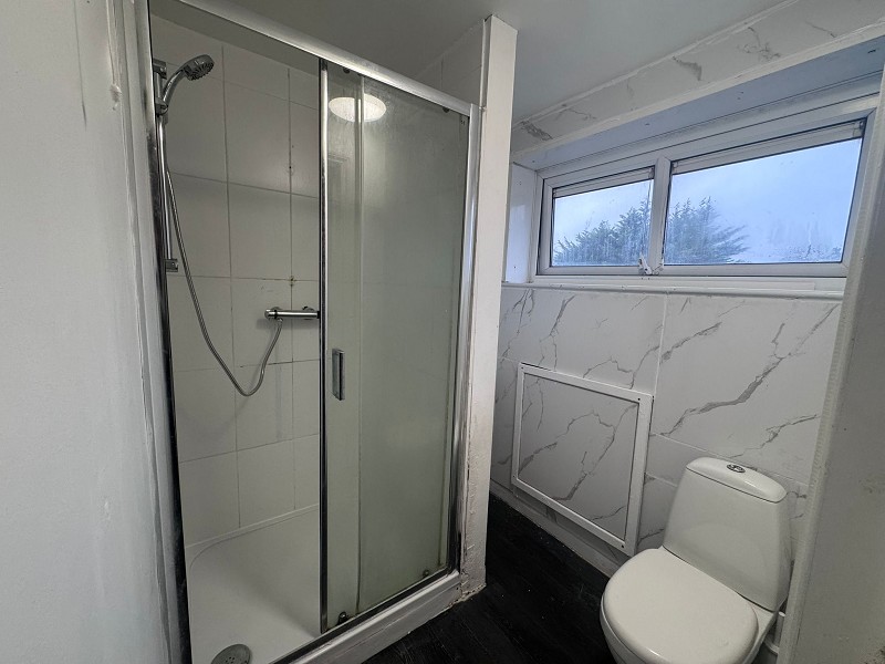 Tiptree Crescent, Ilford, Essex. IG5 0ST