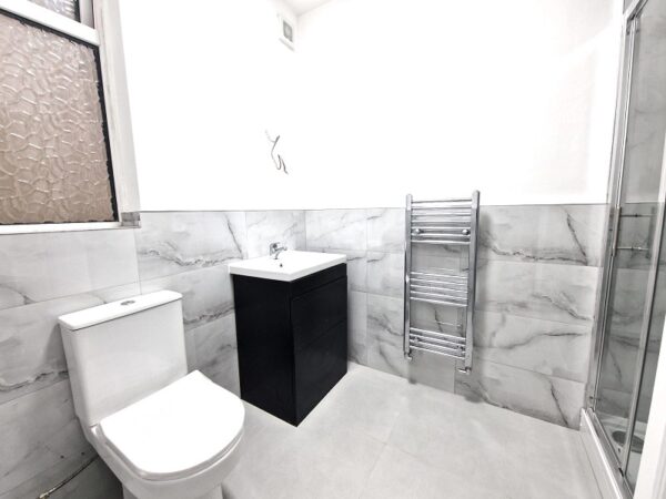 Marlands Road, Clayhall IG5 0JJ