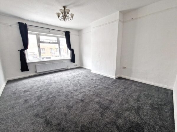 Shere Road, Gants Hill, IG2 6TQ