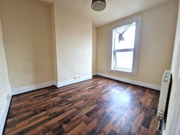 Meanley Road, Manor Park E12 6AP