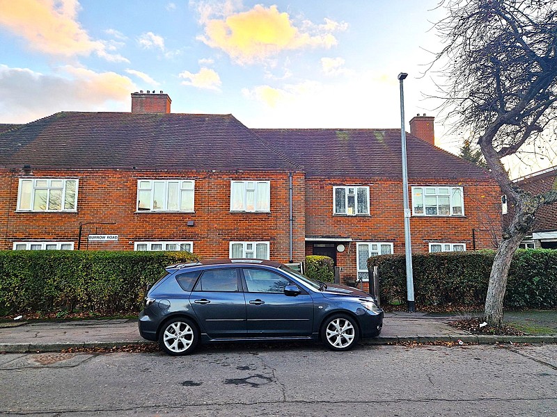 Burrow Road, Chigwell IG7 4HE