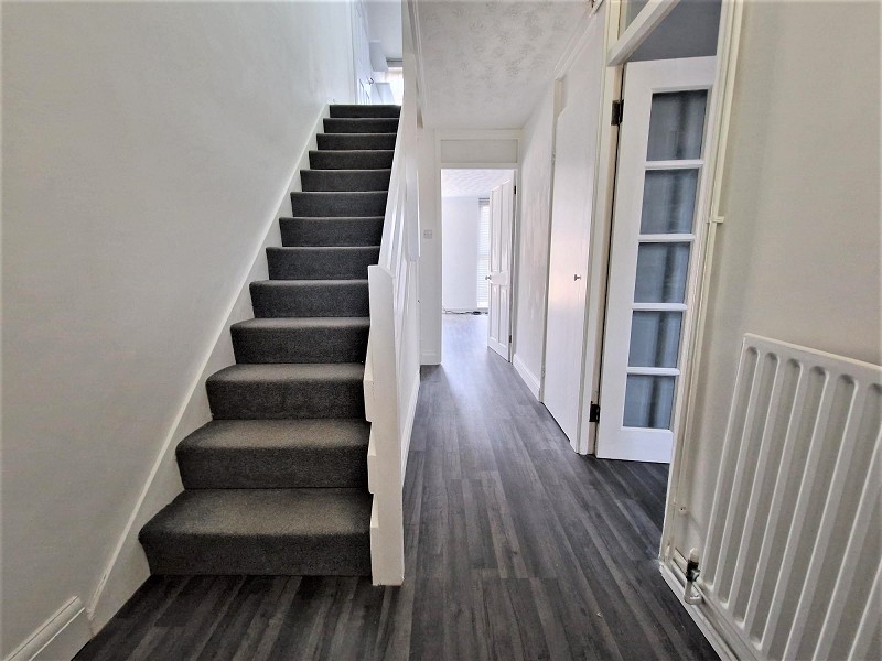 Chatteris Avenue, Romford RM3 8EL