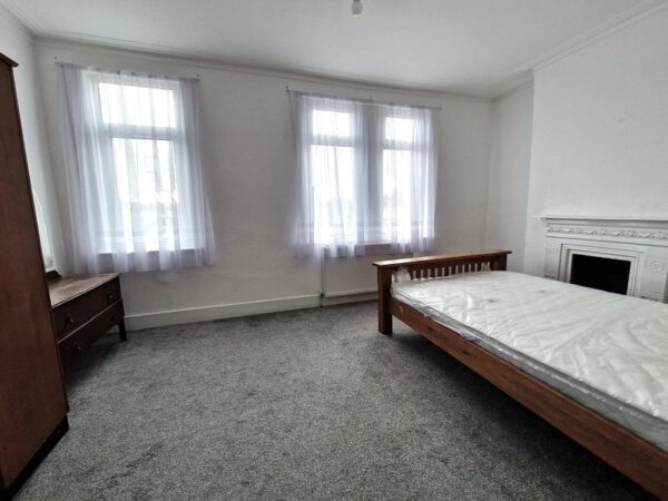 Eltisley Road, Ilford IG1 2EP