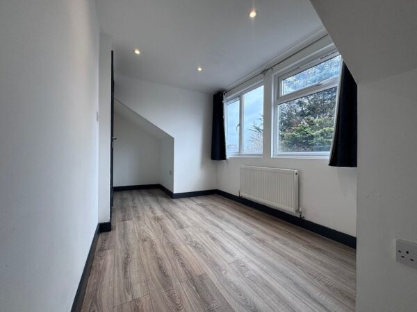 Winchester Road, London, Greater London. E4 9LH