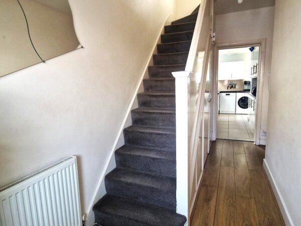 Bridge End, Walthamstow E17 4ES