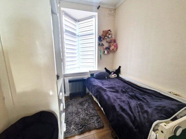 Bridge End, Walthamstow E17 4ES