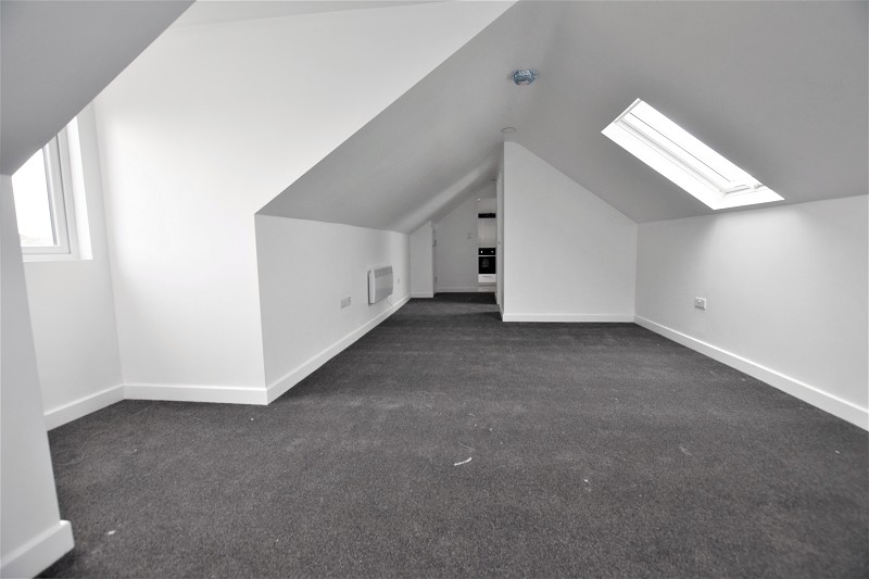 Fencepiece Road, Barkingside IG6 2JX