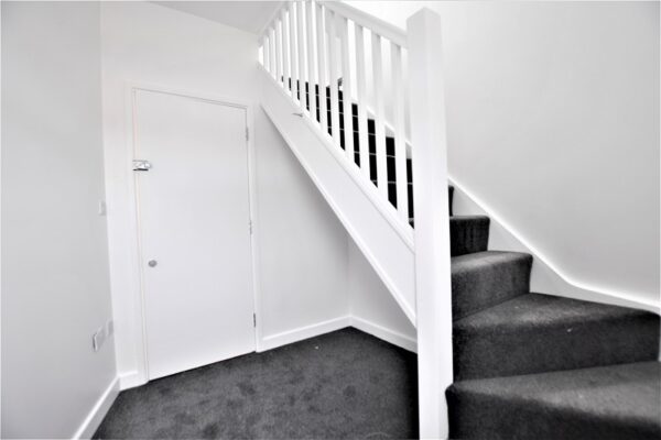 Fencepiece Road, Barkingside IG6 2JX