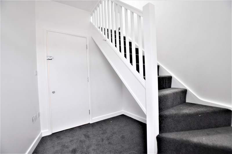 Fencepiece Road, Barkingside IG6 2JX