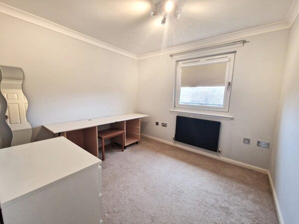 Leinster Court, New North Road, Hainault IG6 3EL