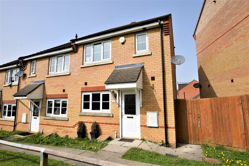 Nightingale Crescent, Harold Wood, Romford, Essex. RM3 0GD