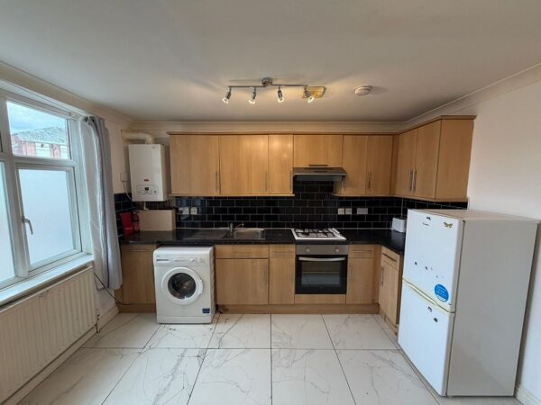 High Street, Barkingside, Ilford, Essex. IG6 2AR