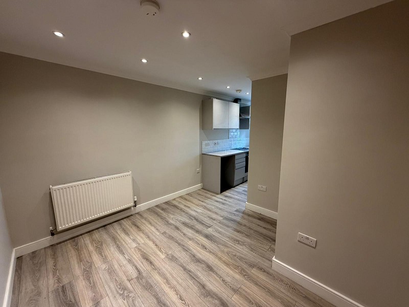 Lea Bridge Road, London, Greater London. E10 7EQ