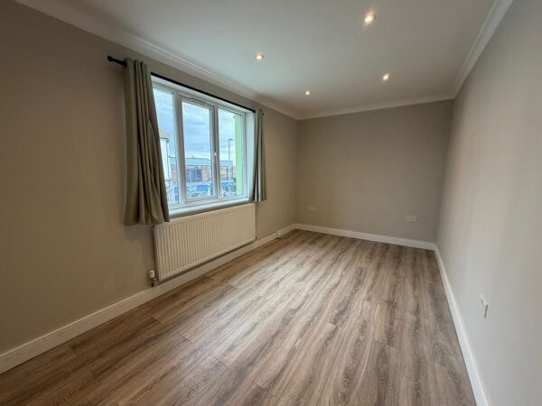 Lea Bridge Road, London, Greater London. E10 7EQ