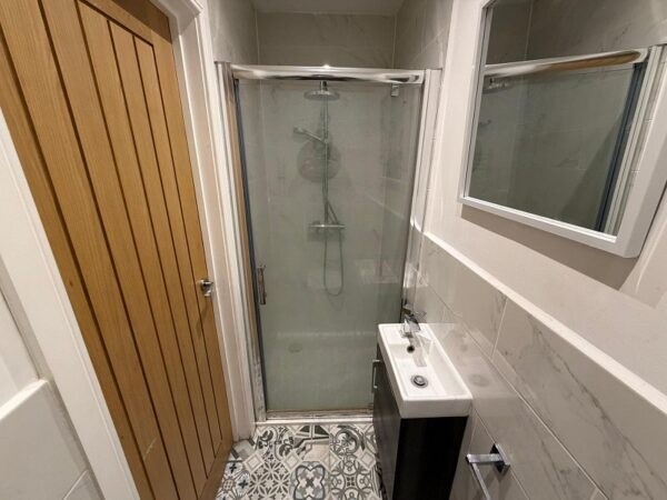 Lea Bridge Road, London, Greater London. E10 7EQ