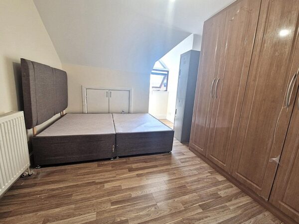 Romford Road, Forest Gate, London. E7 9HA