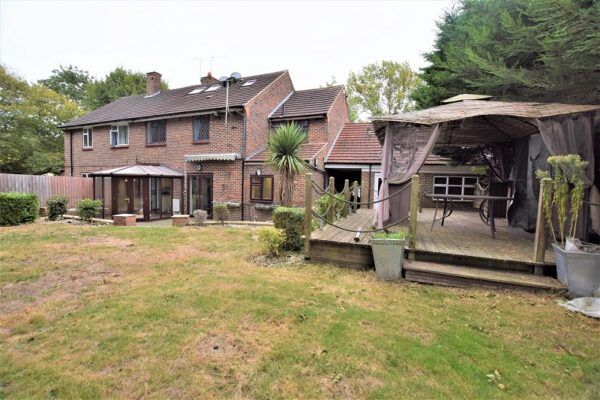 Priory Road, Romford, Essex. RM3 9AL