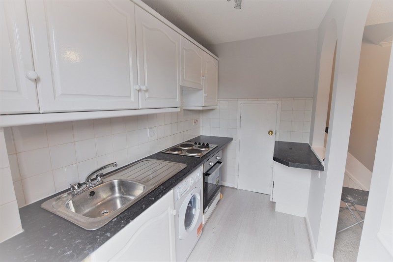 Laing Close, Hainault IG6 2UF