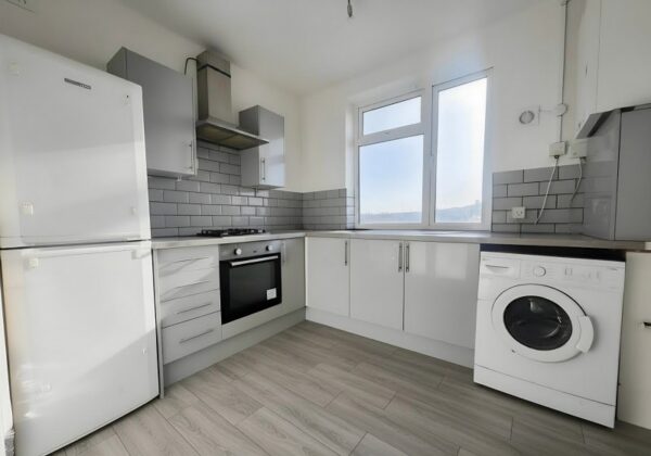 High Road Leyton, Leyton E10 6RF