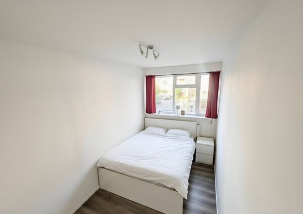 High Road Leyton, Leyton E10 6RF