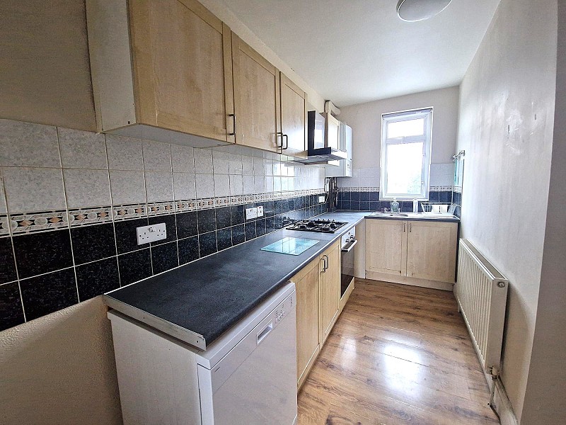 Somerville Road, Chadwell Heath. RM6 5AX