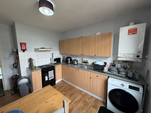 Lea Bridge Road, London, Greater London. E10 6AJ