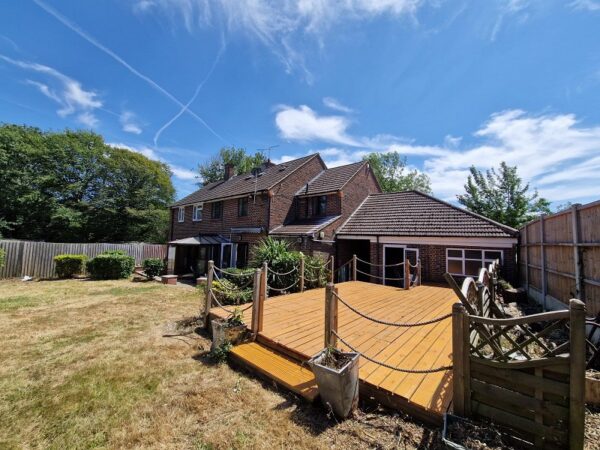 Priory Road, Romford, Essex. RM3 9AL