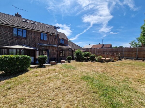 Priory Road, Romford, Essex. RM3 9AL