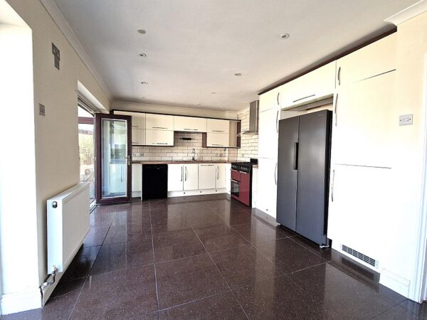 Priory Road, Romford, Essex. RM3 9AL