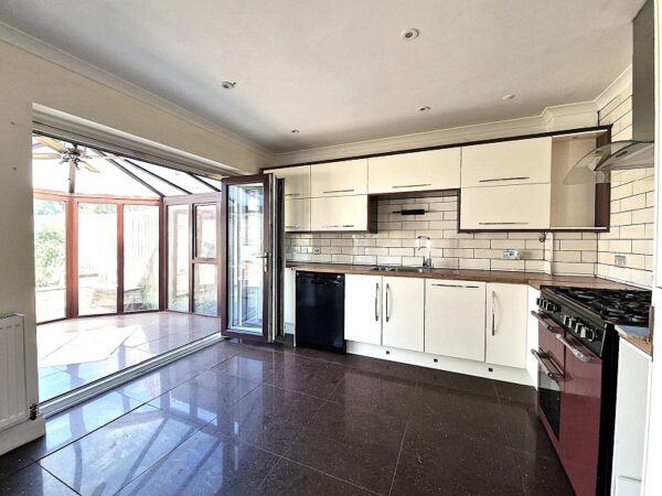 Priory Road, Romford, Essex. RM3 9AL
