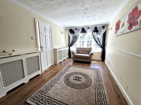 Priory Road, Romford, Essex. RM3 9AL