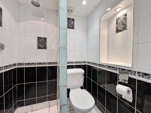 Priory Road, Romford, Essex. RM3 9AL